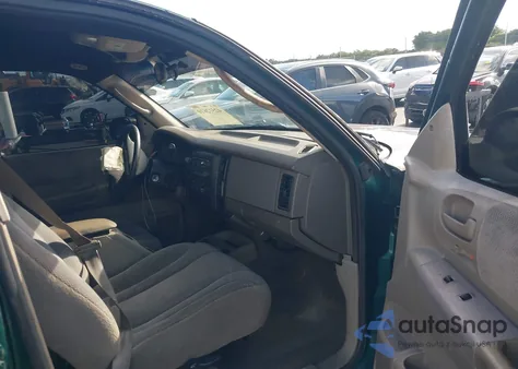 2003 Dodge Dakota Slt from USA, damaged, VIN 1D7HL48N63S126377